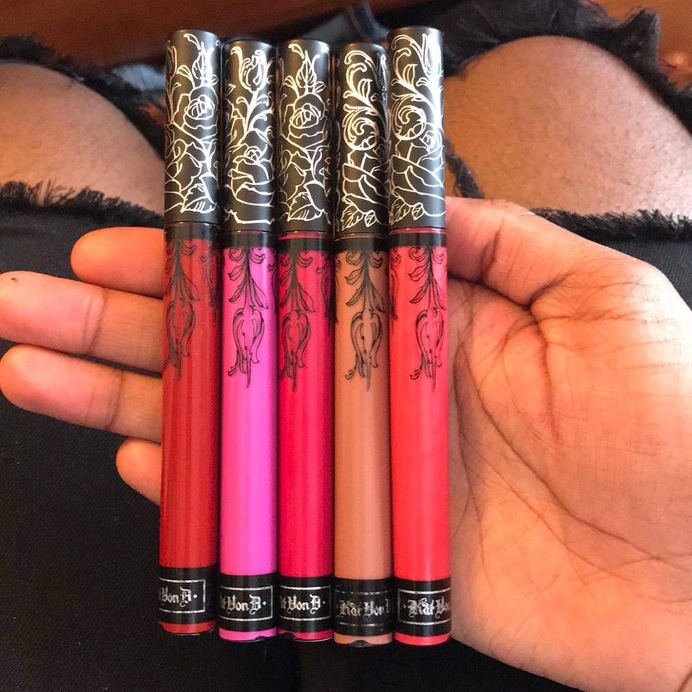 Kay Von D liquid lipstick bundle!!